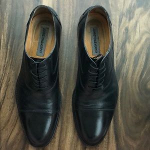 Johnson & Murphy cap-toe Oxford shoes
